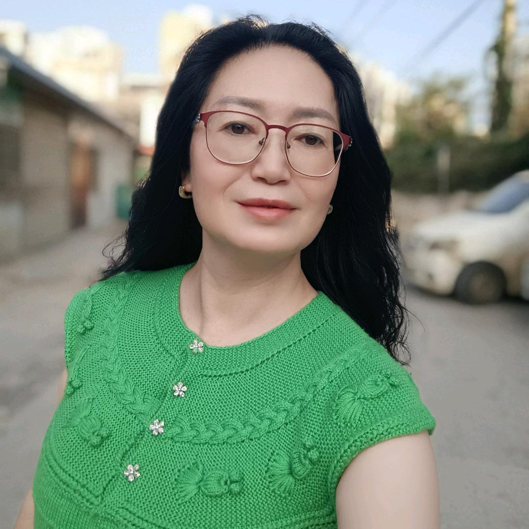 娜姐꫞꧂