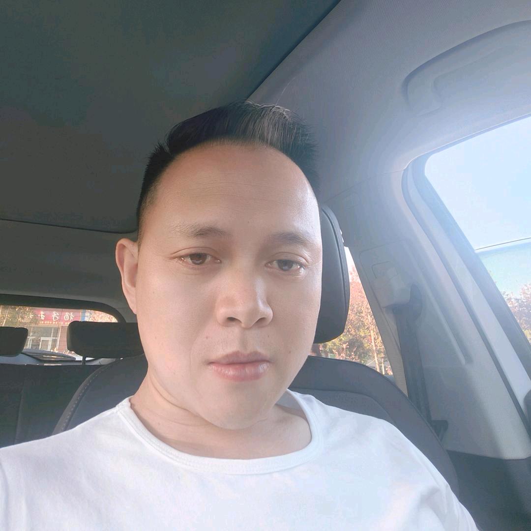 新疆吉木萨尔县棉花哥阿杰