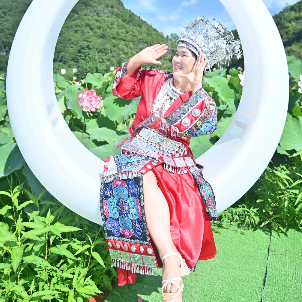 沉默不语
