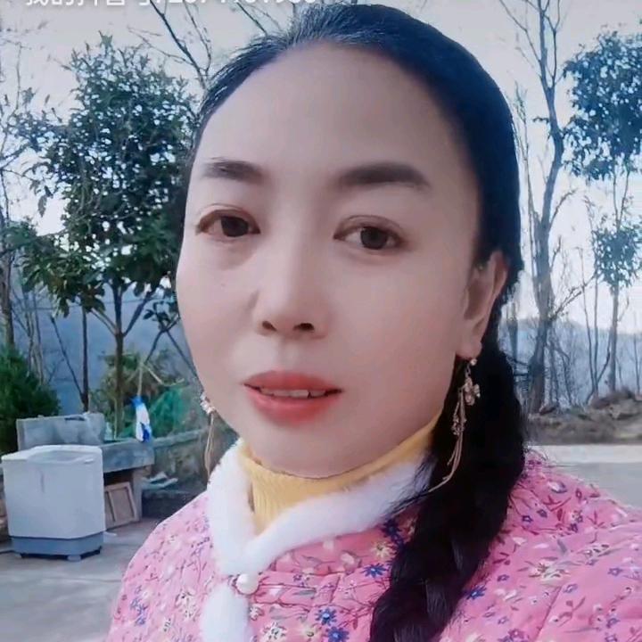 忘忧草，下午，3：3O开播，晚上9：10