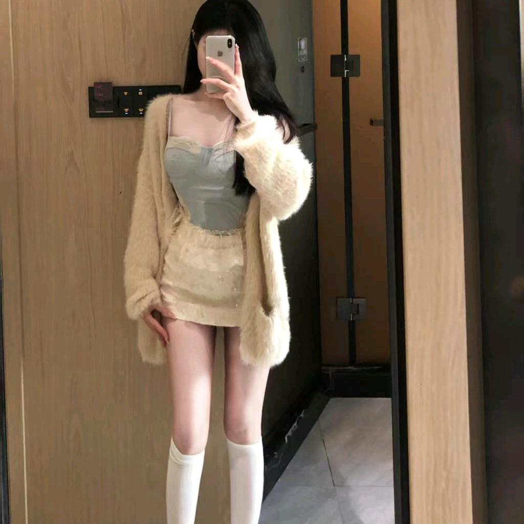 蜜桃♥(｡￫v￩｡)♥