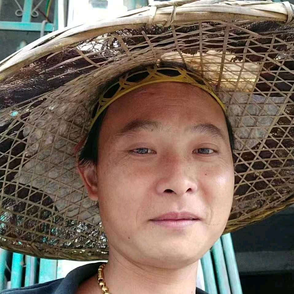 ＠_＠给昨天画个逗号@