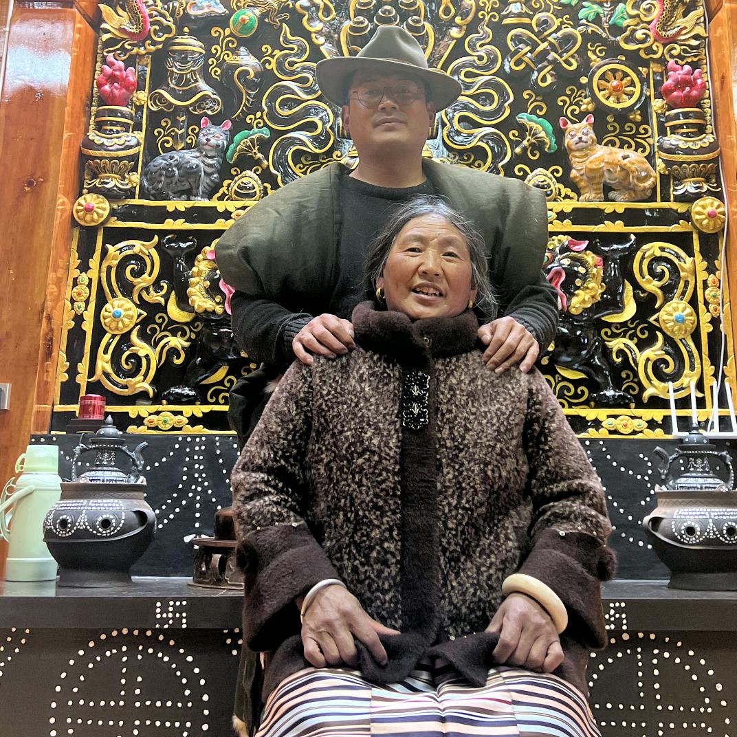 小洛老师