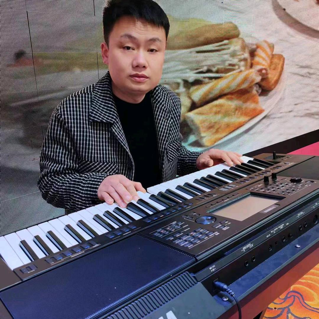 键盘🎹大伟