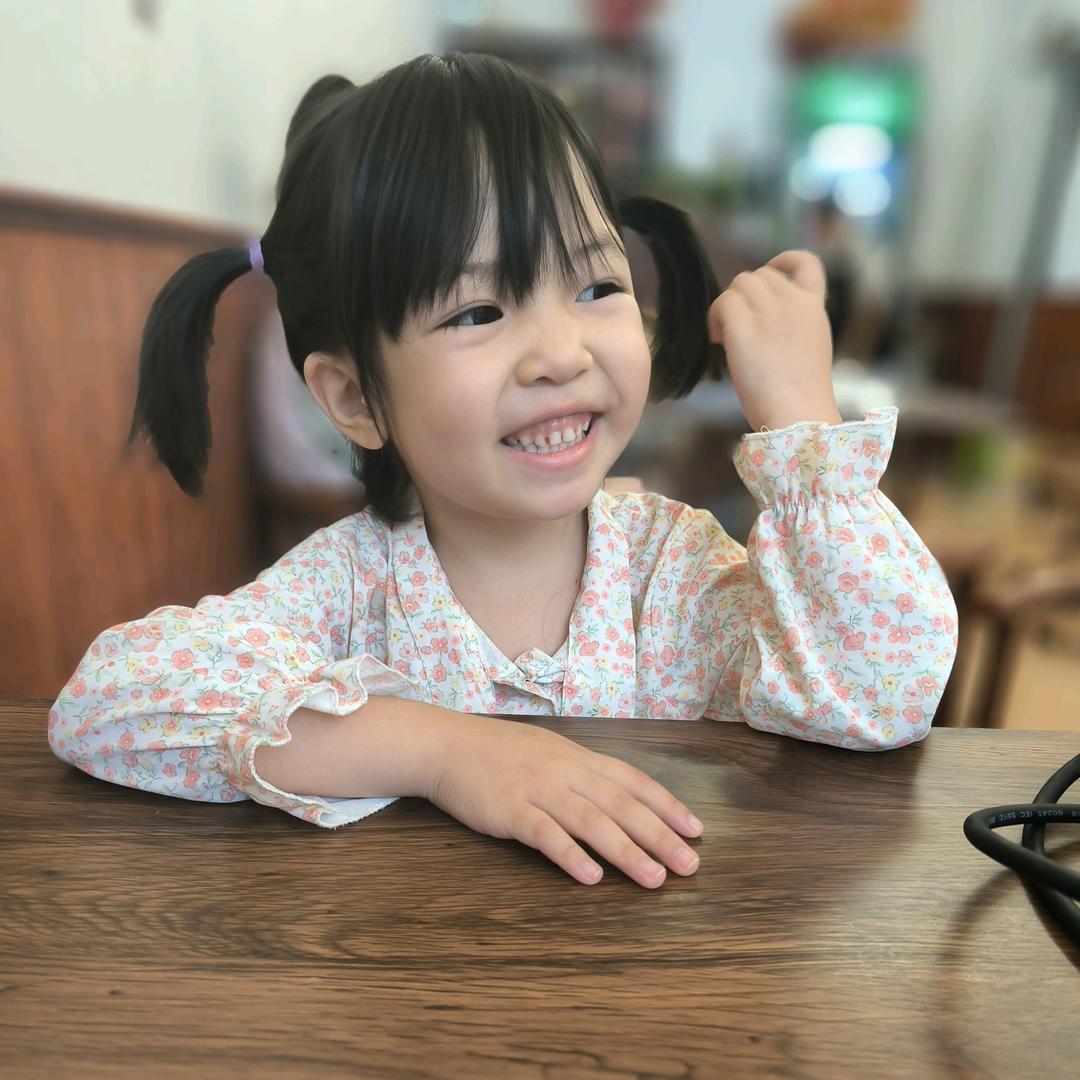 快乐小姐妹