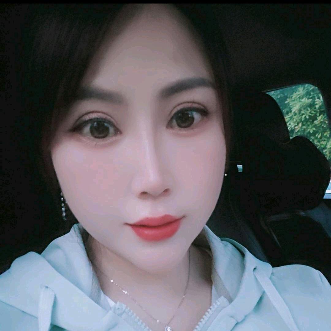 审车小姐姐☞珊珊来迟
