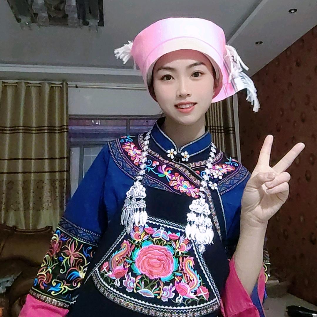布依嬢小罗妹