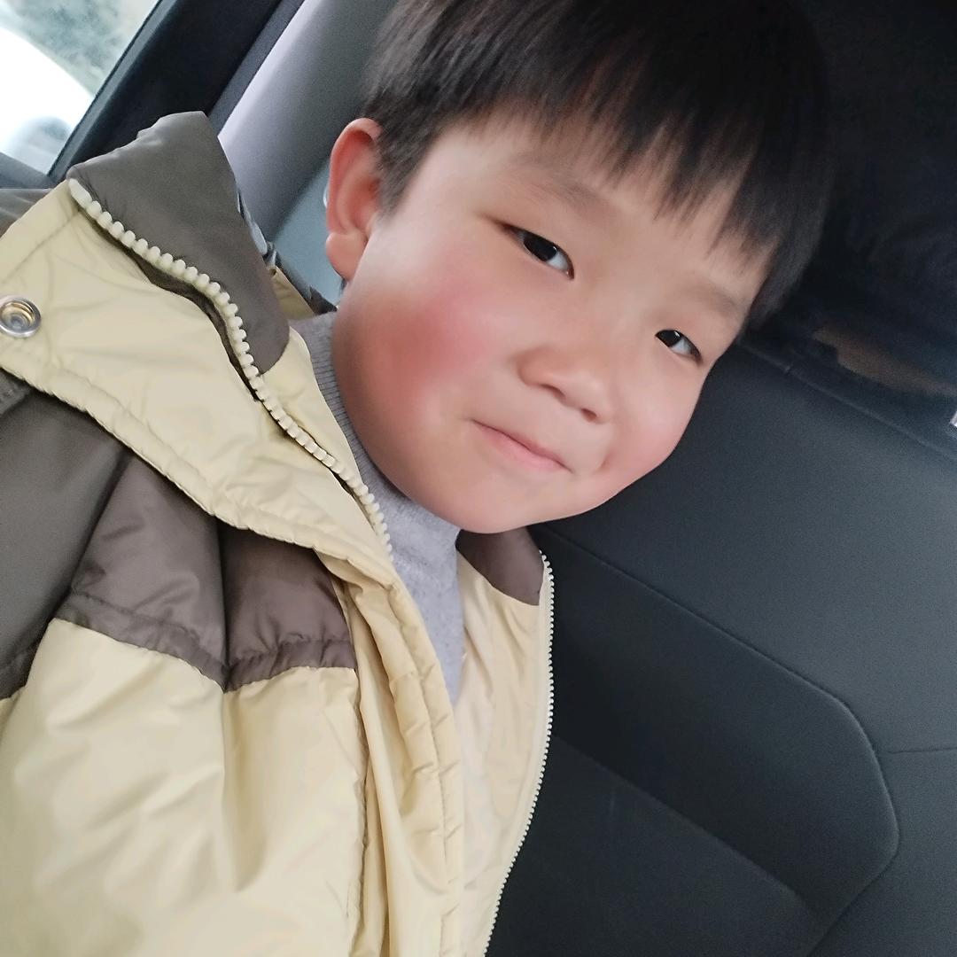 YYYYU