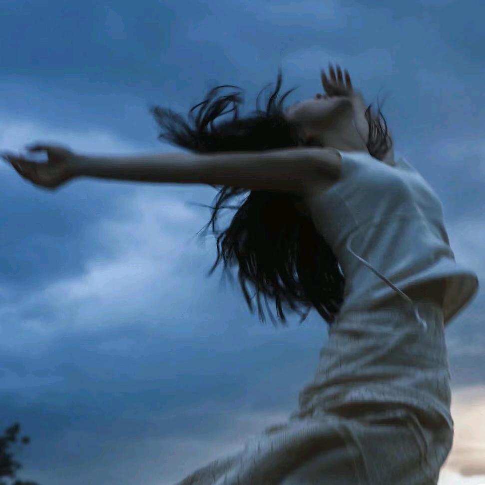 Lilia🧚🏻‍♀️