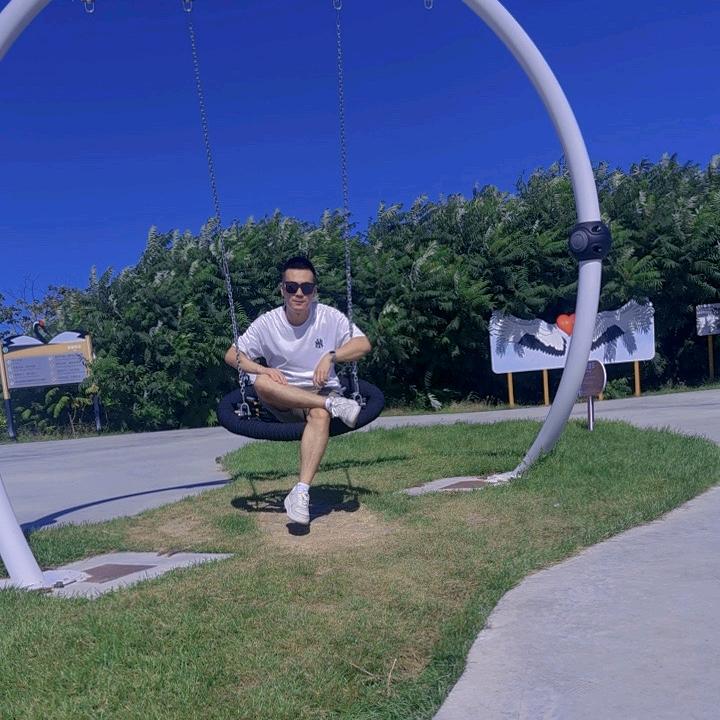 张阳同学