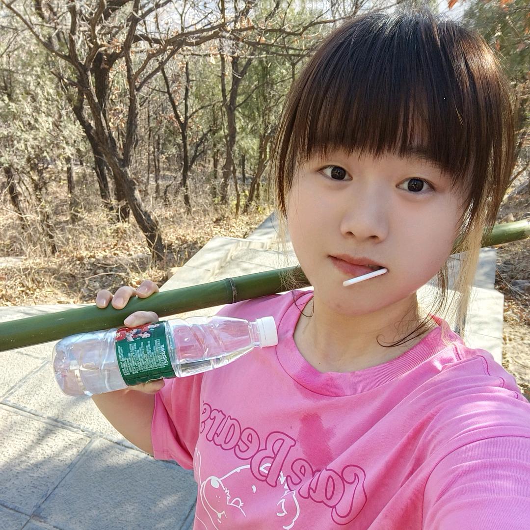 小胖子٩(๑^o^๑)۶