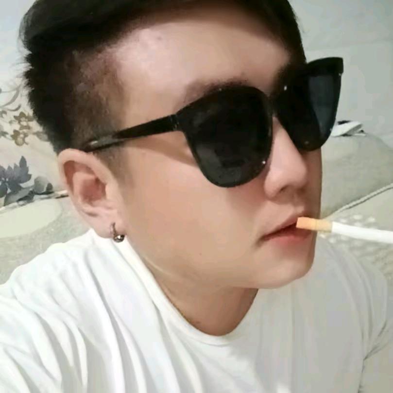 总裁美女