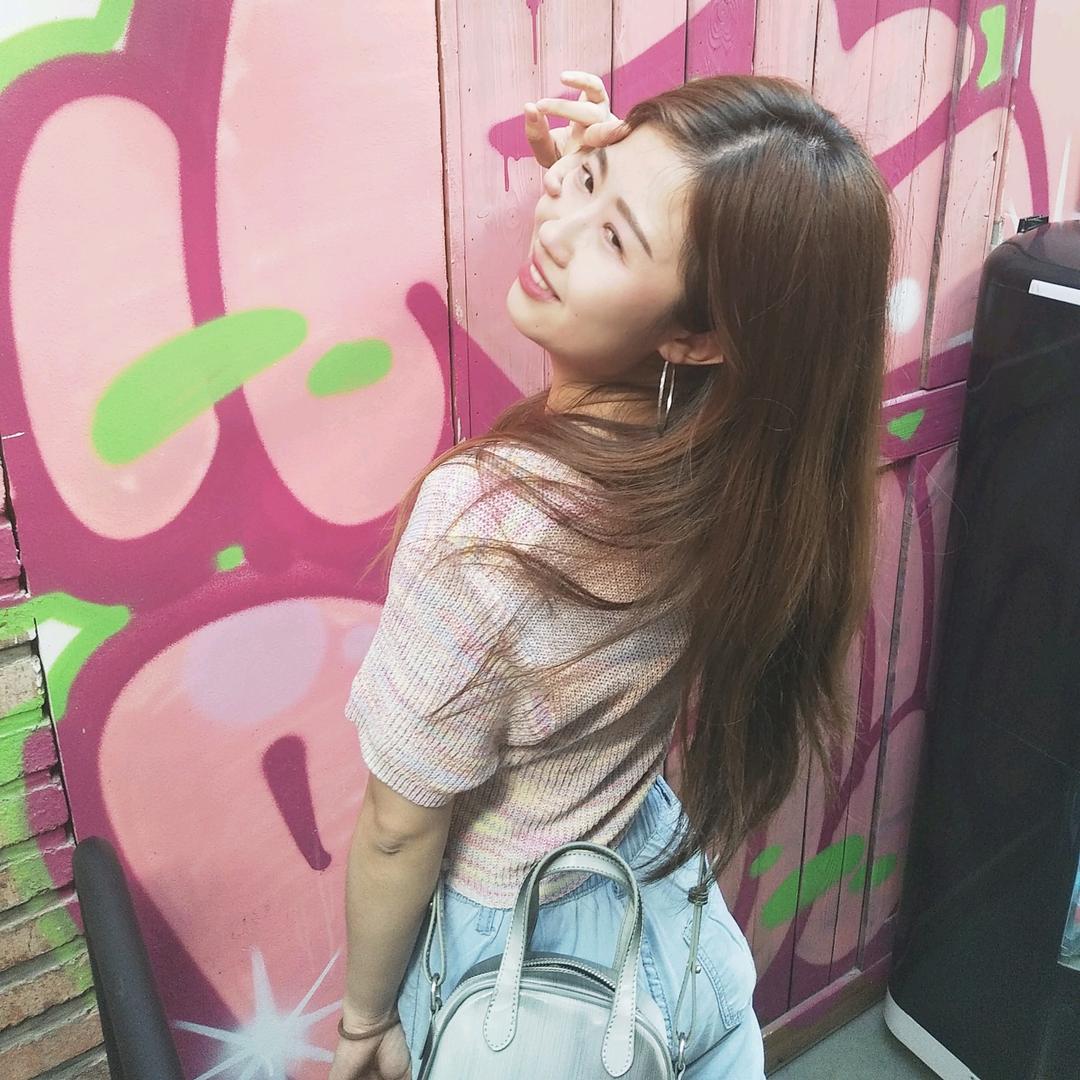 叫我红宝石•ʚ•