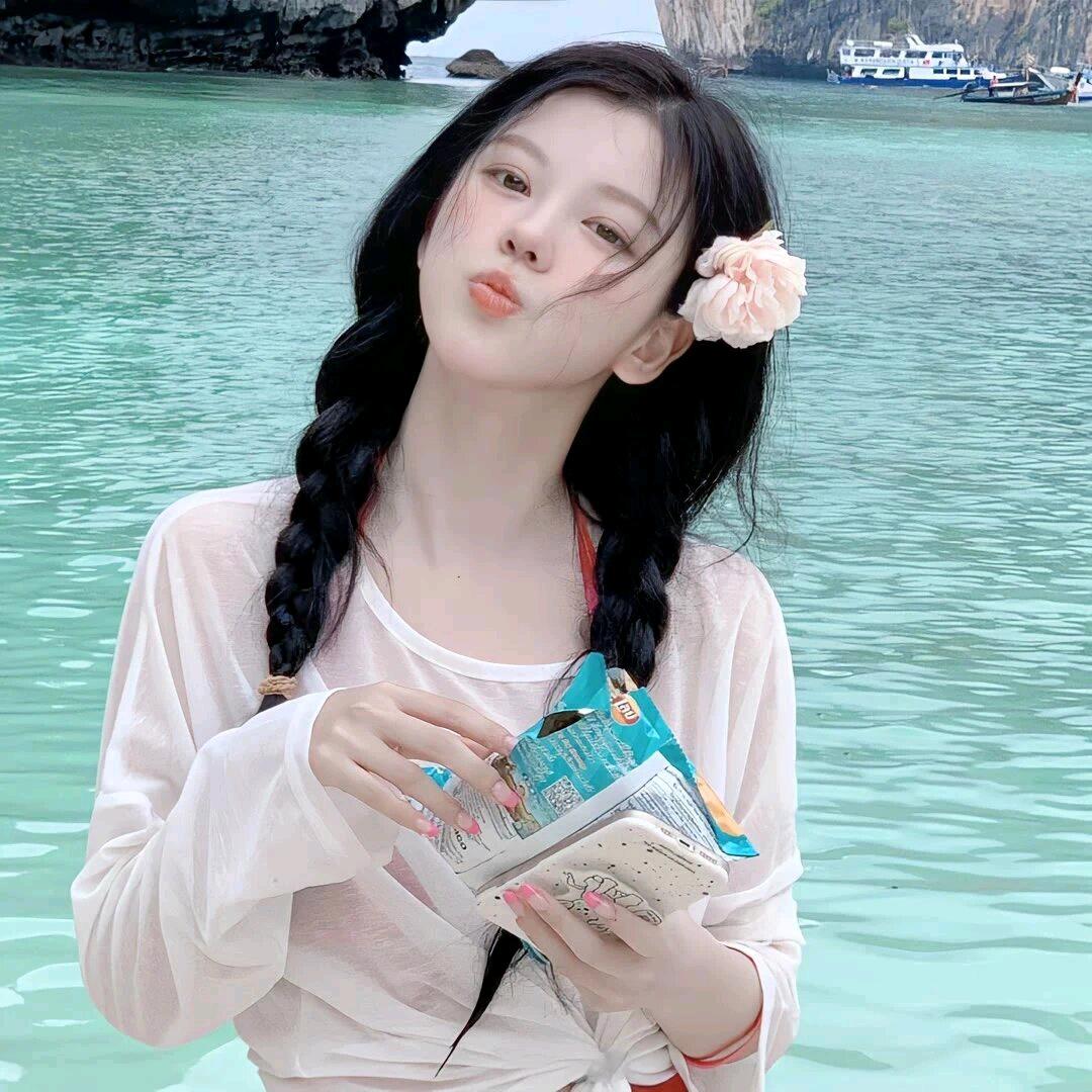 海口美兰芷岚月百货店