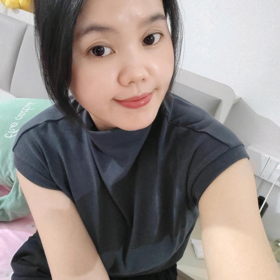 嘴角残存的笑