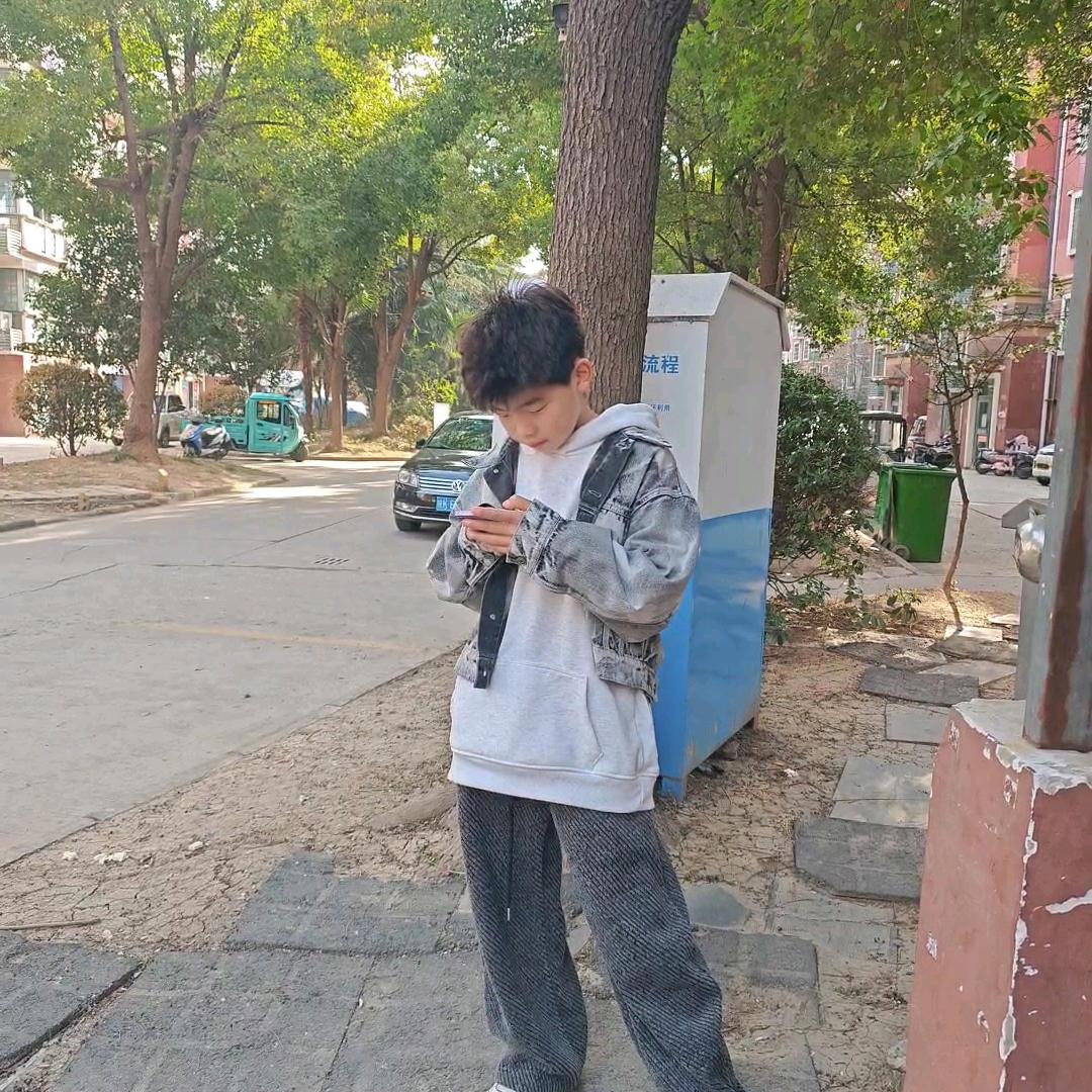 不扫兴头像