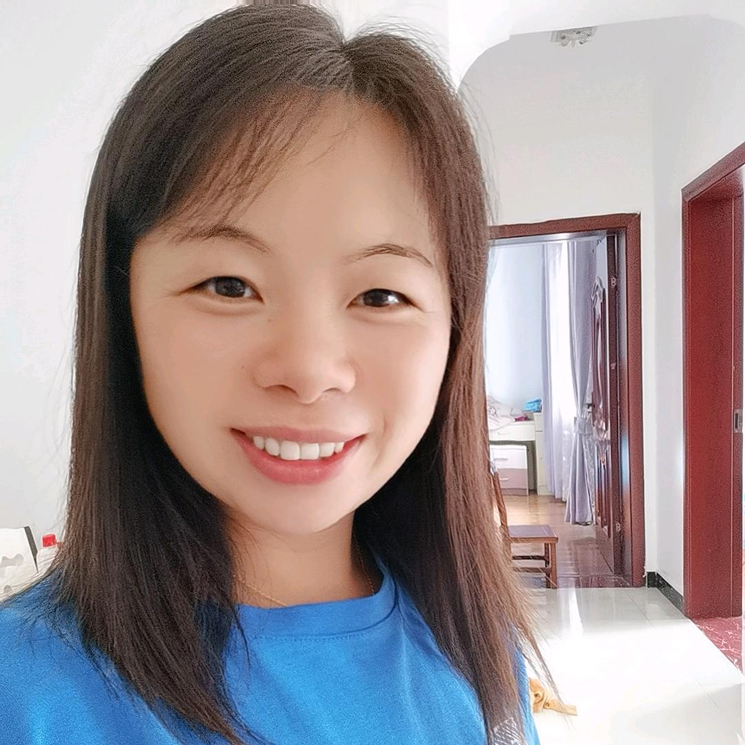 诗诗妈养鸡