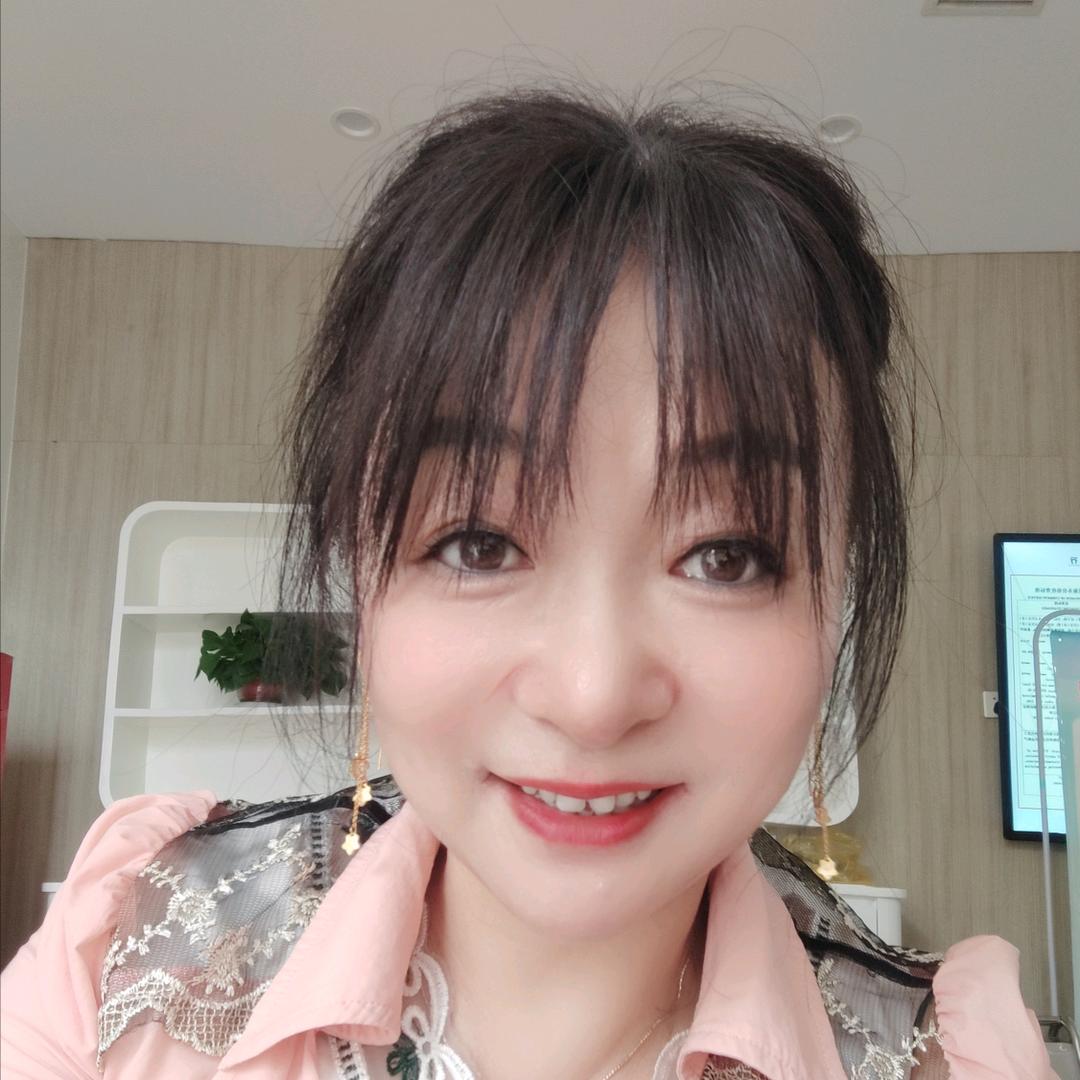 英子（晚上7点10分开播）