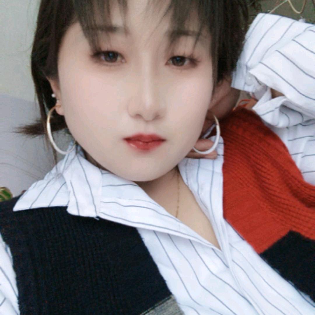 聊天唱歌🎤香香喜欢唱老歌喜欢跳舞
