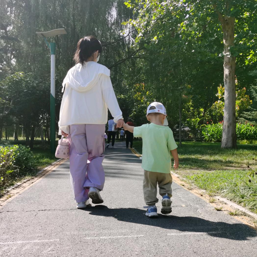 敏玥、敏珹的爸爸