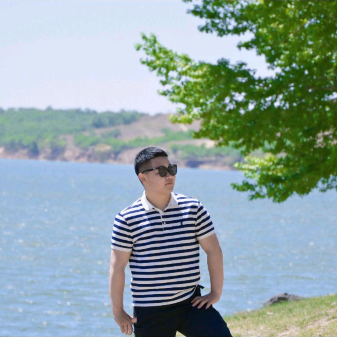 不想普通的普通的不能再普通的普通人