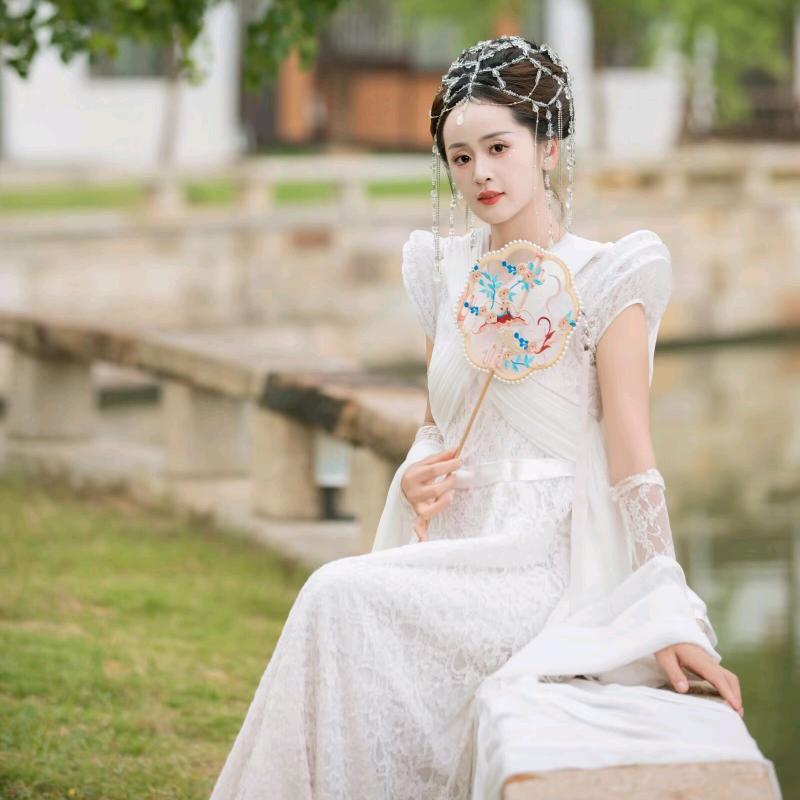 玲哩个玲（拒绝私聊）