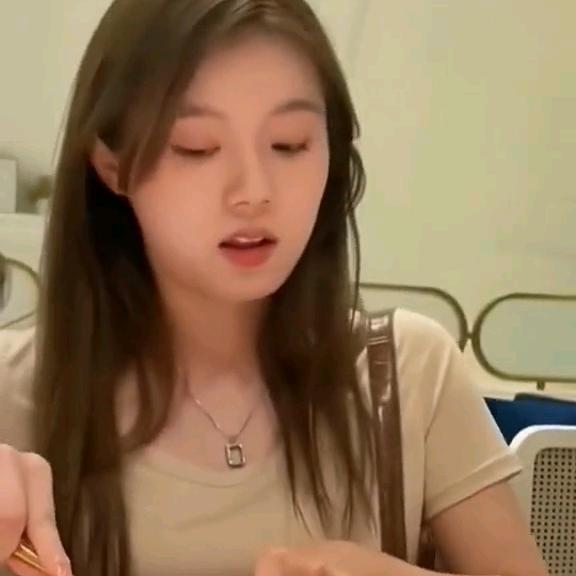 李曼妮