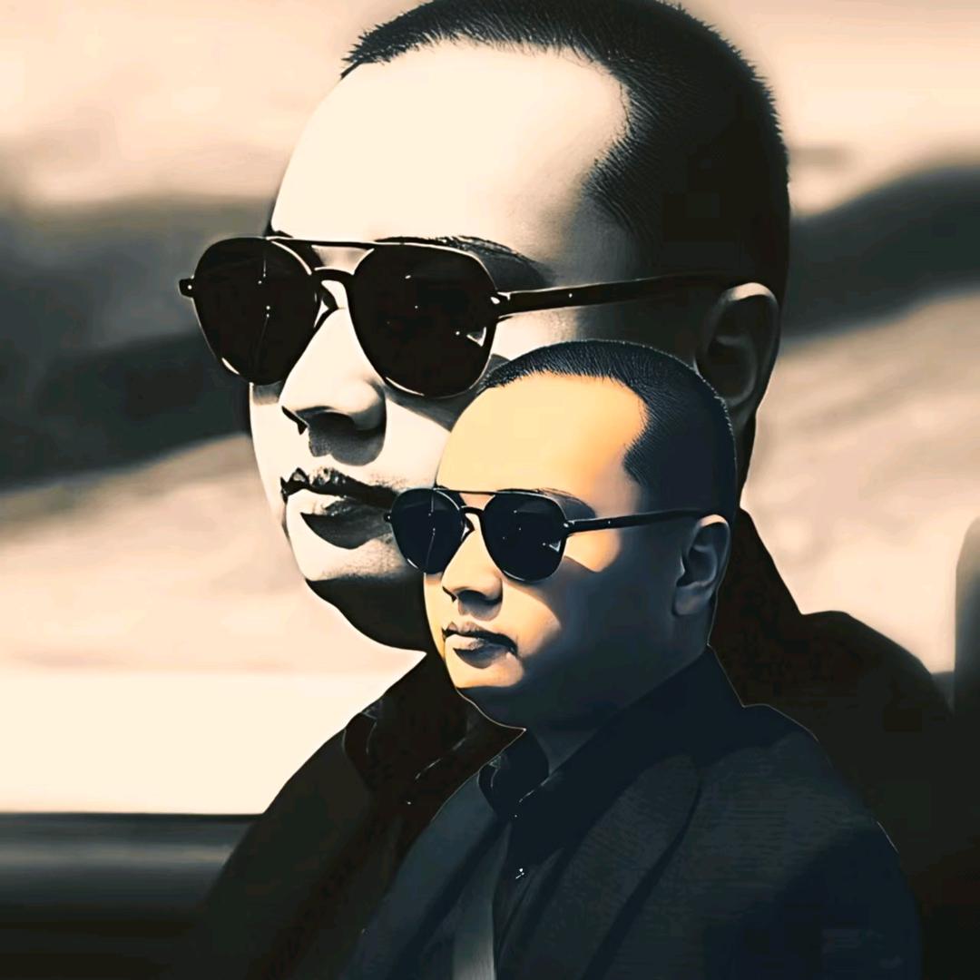 七哥（吸一支烟）