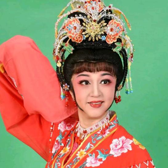 海南汤姐（古裝戏剧用品）