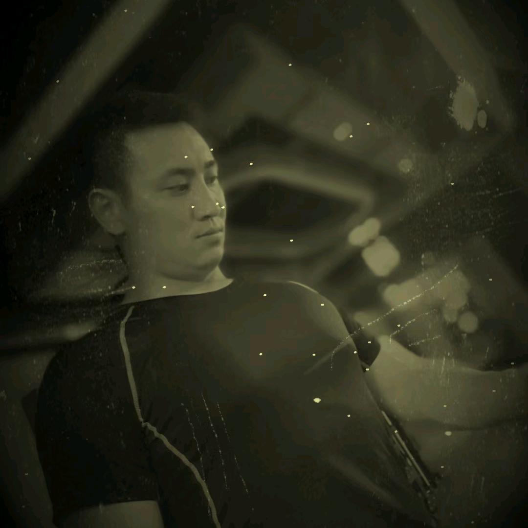 蝉音斋主人