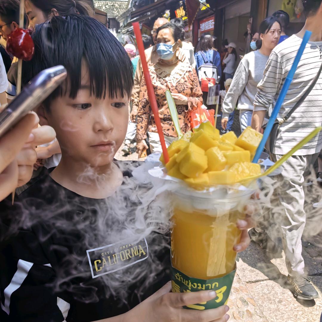 红姐带你找地摊