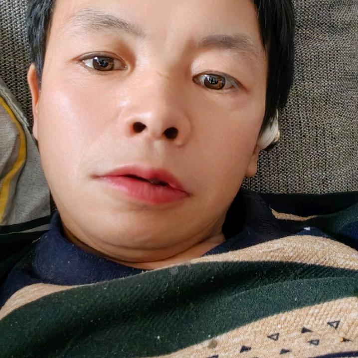 静守己心看淡浮华