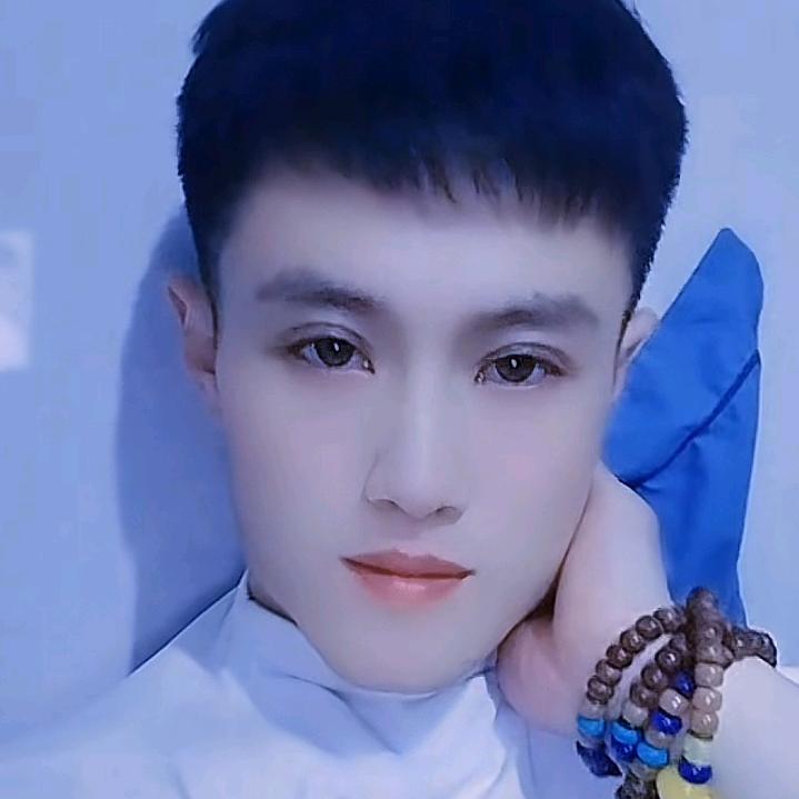 冰河.
