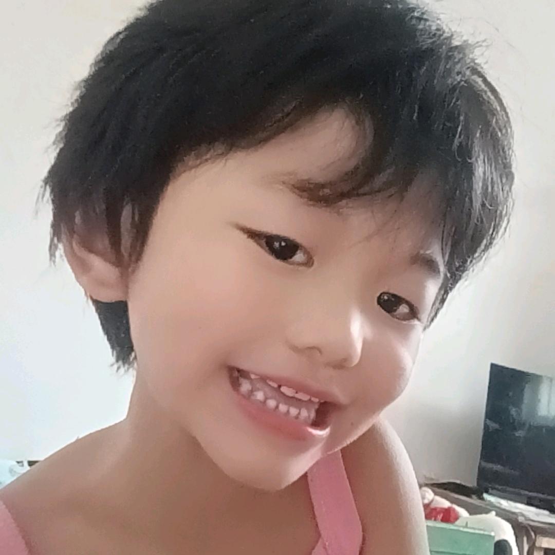 黄招华