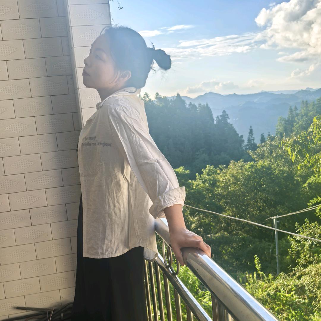 岑年小往℘事顺💞