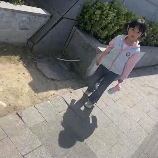 开开心心啊凤