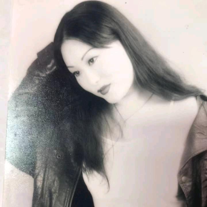 不经历风雨哪能见彩虹