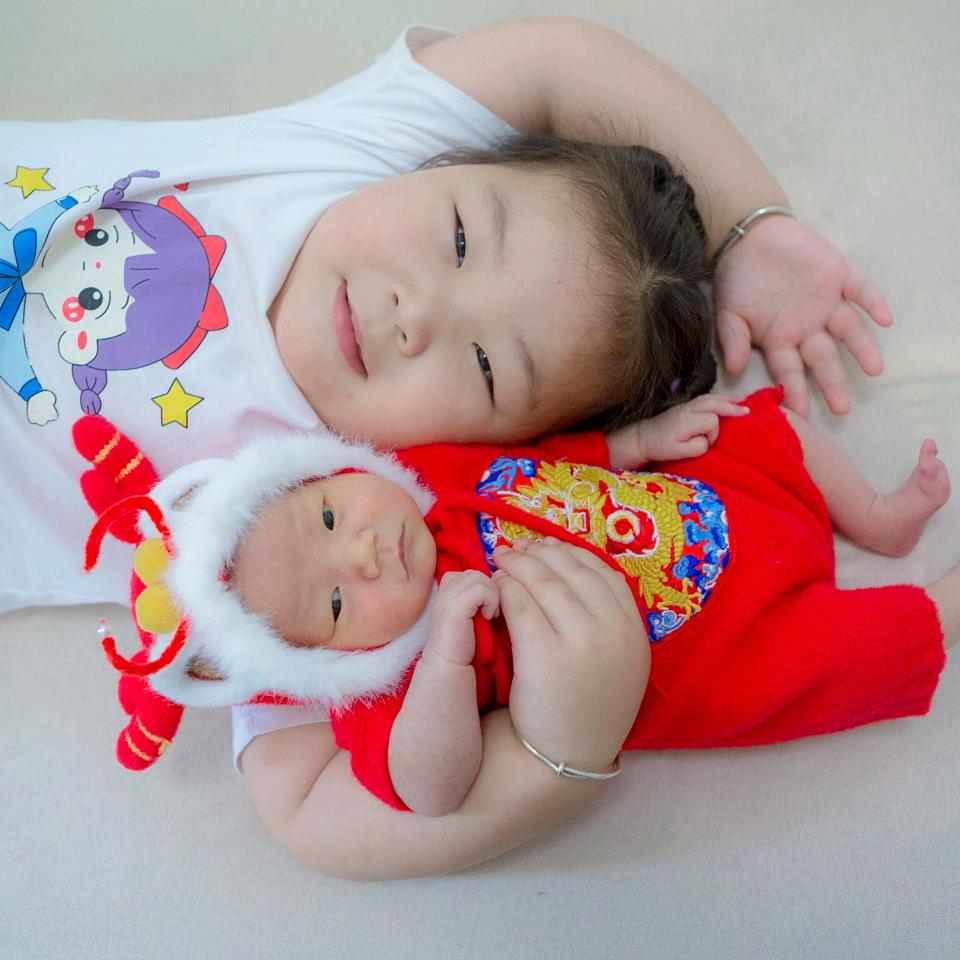 依一，乐乐妈妈