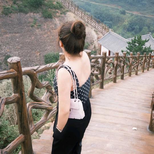 哇 塞