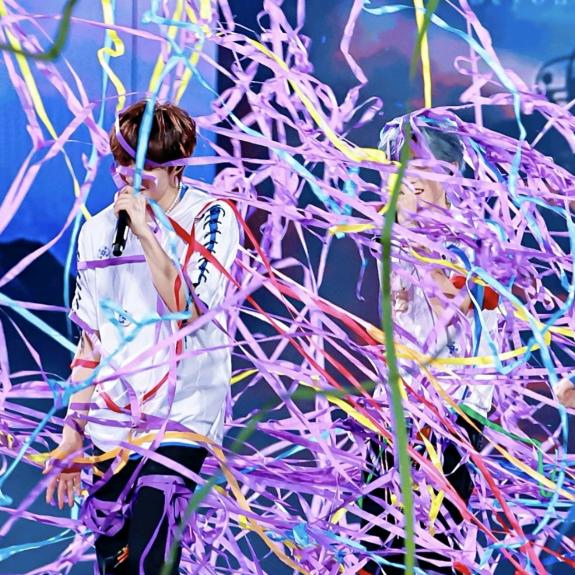 耀炸毛了芽（被亚轩饭撒版）