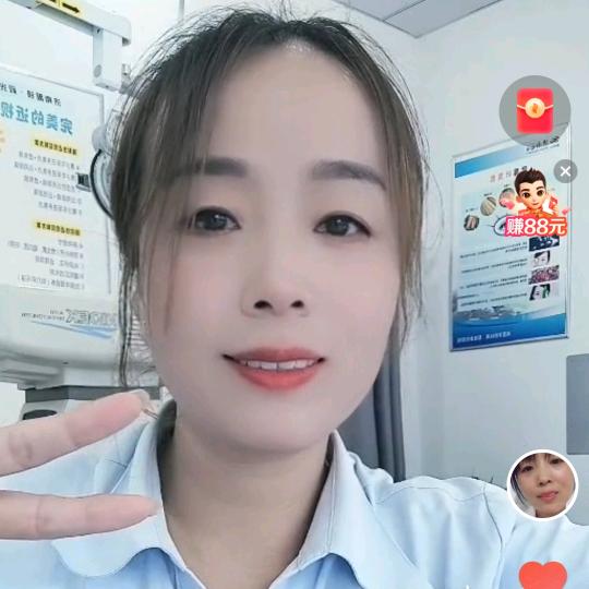 济南眼镜：贺钊店