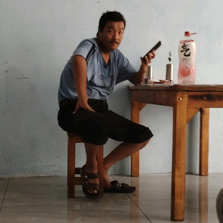 没事闲着凯子哥