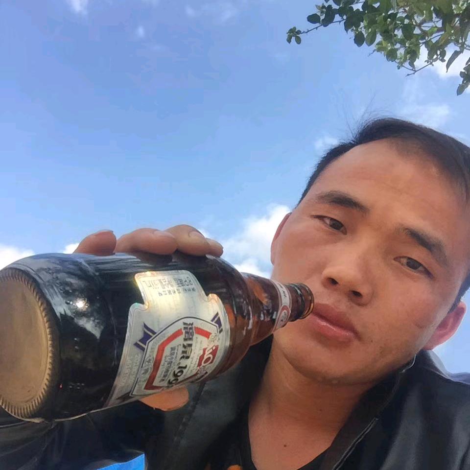 桥梁外内模班主   华叔