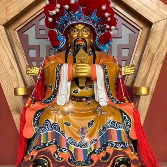 春风混栁絮