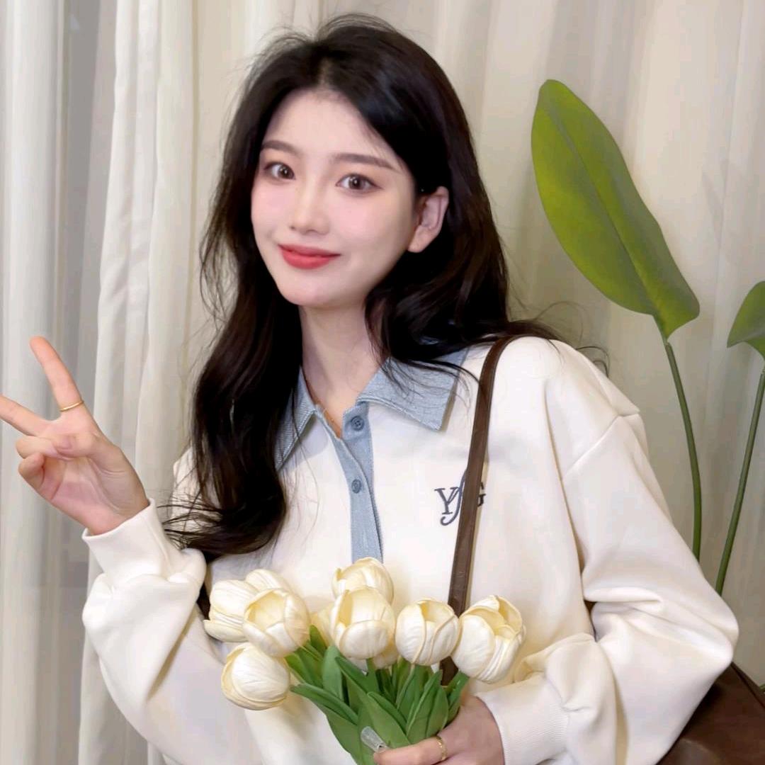 库恩玛维瑞达专卖店女装