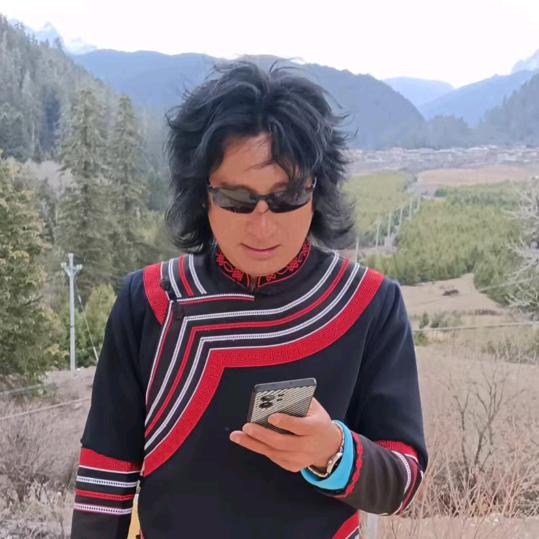 邱尔洛（邱正国）