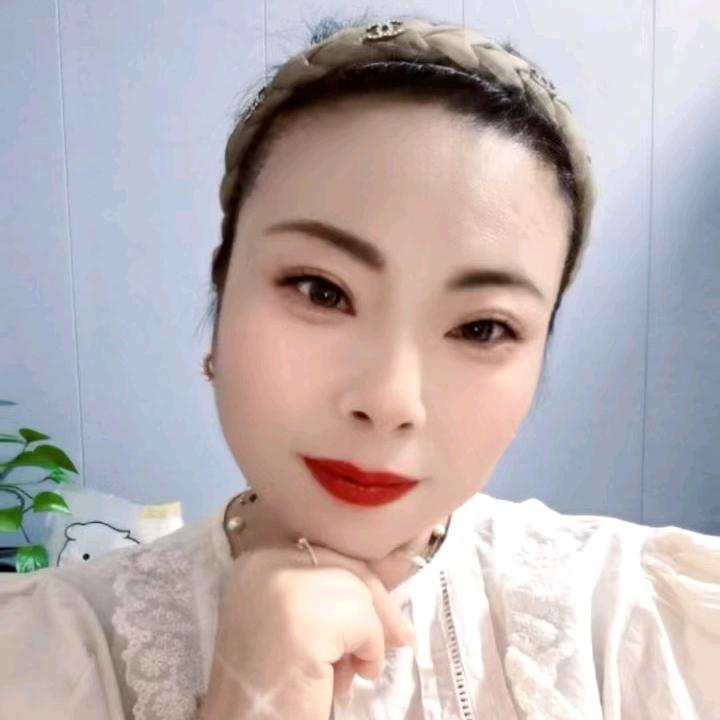 十月馨宇英（华州店）