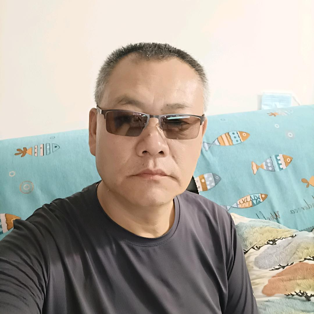 赵影随光