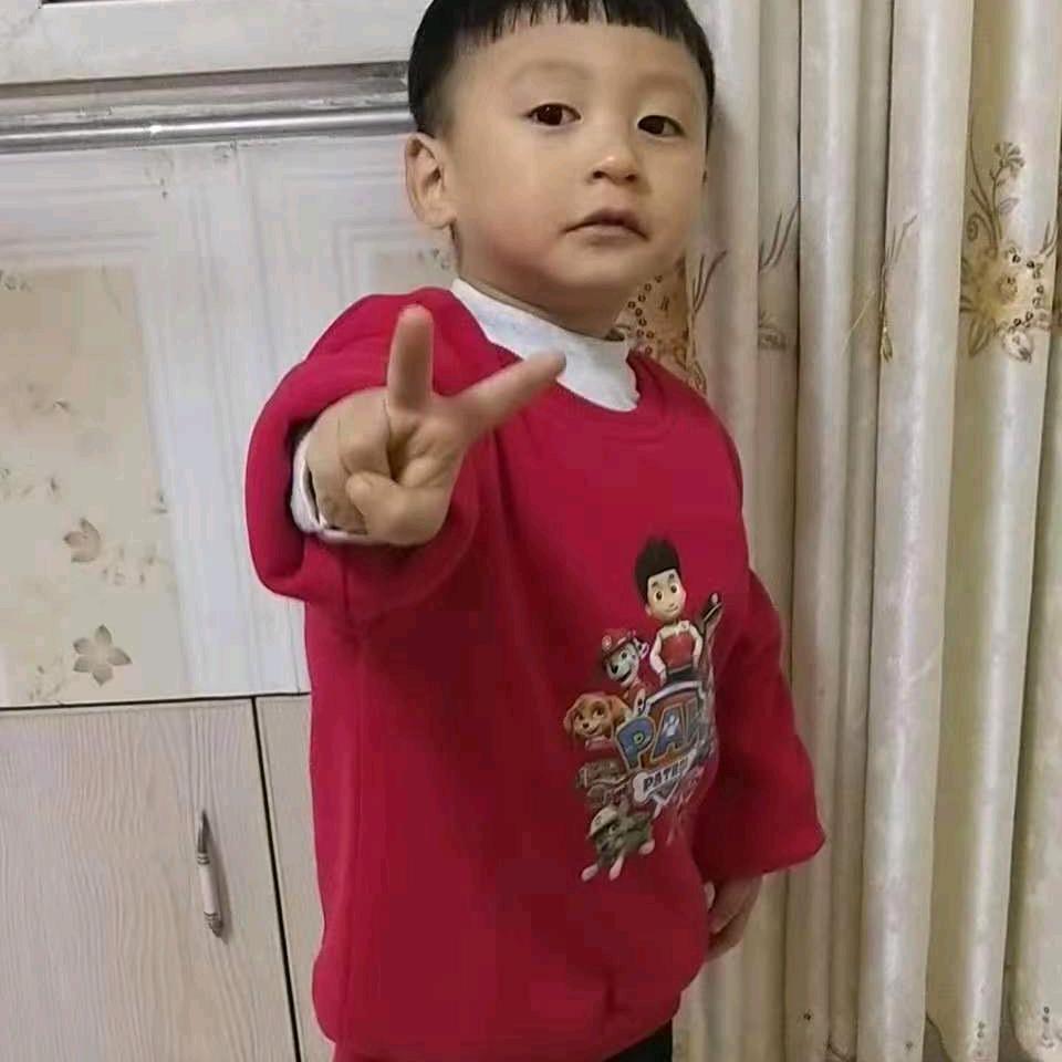 小小李lhhy