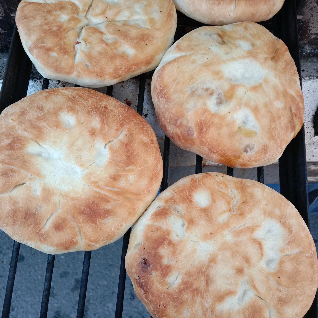 九户老张肉火烧